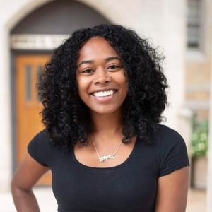 Meet your Posher, Janelle